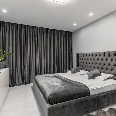 Apartment Rubchaka Львів Екстер'єр фото